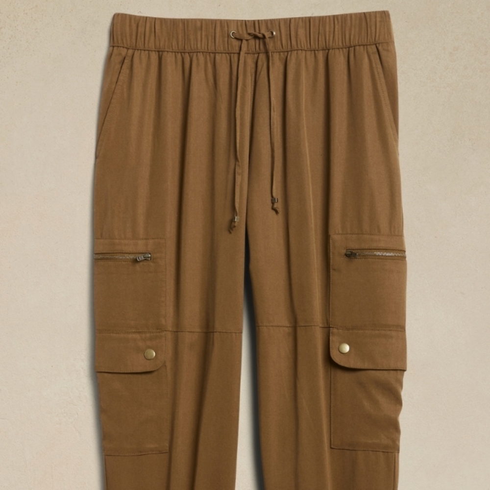 Banana Republic Khaki Cargo Joggers